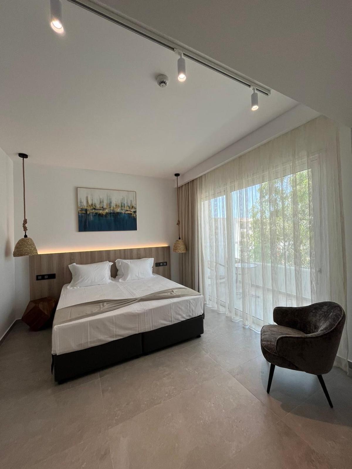 Abacus Suites ไอยานาปา ภายนอก รูปภาพ