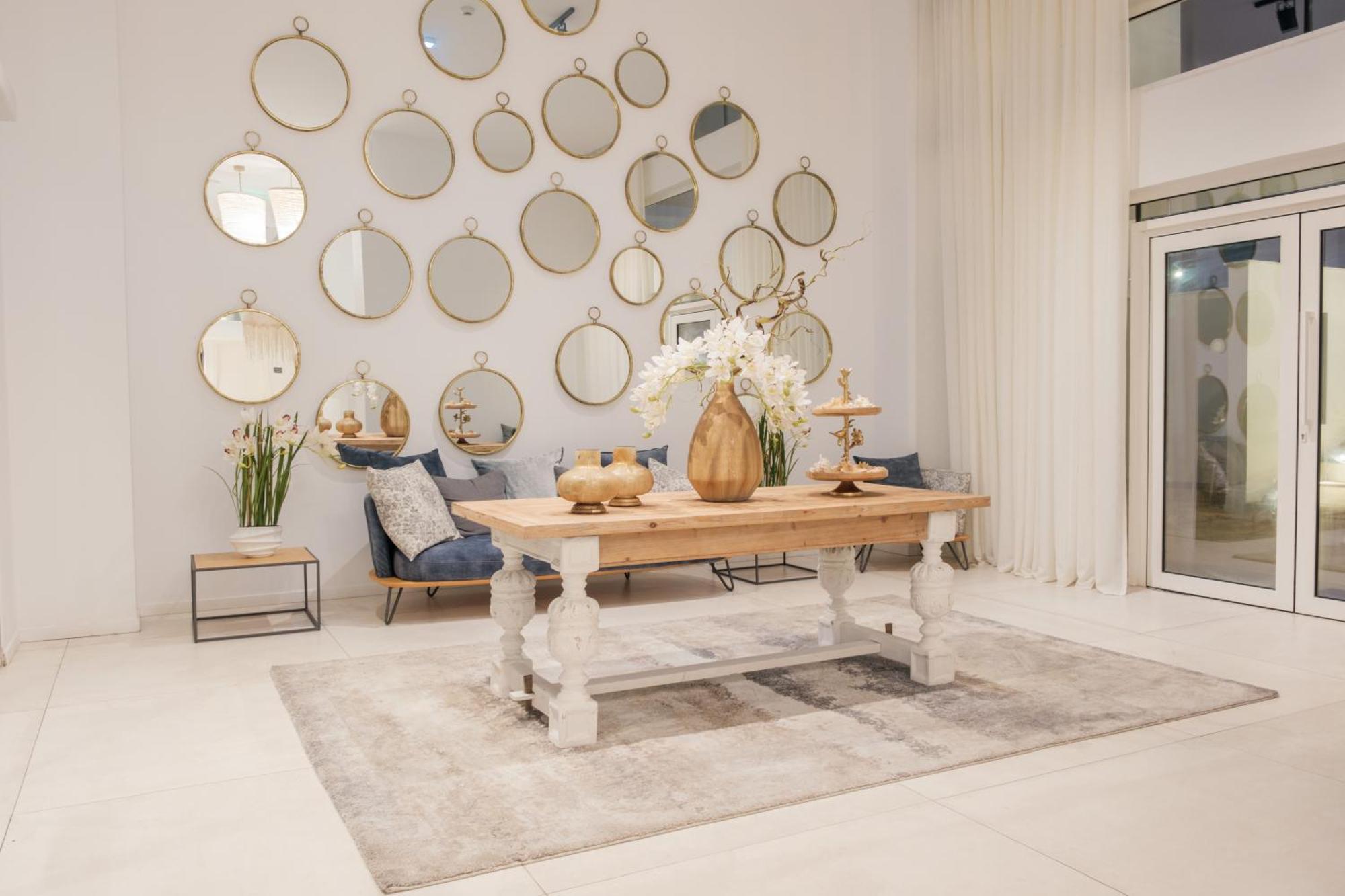 Abacus Suites ไอยานาปา ภายนอก รูปภาพ
