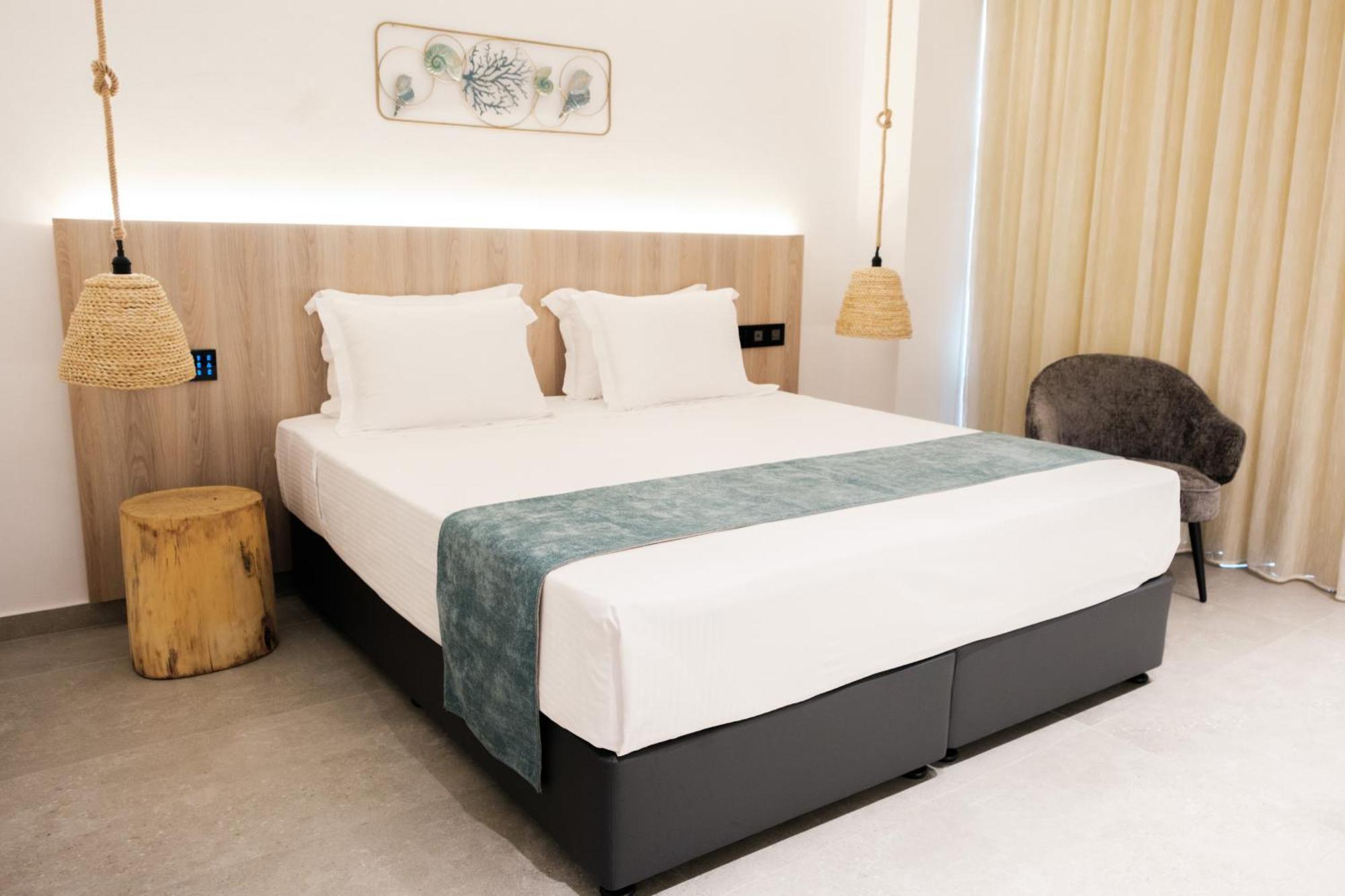 Abacus Suites ไอยานาปา ภายนอก รูปภาพ